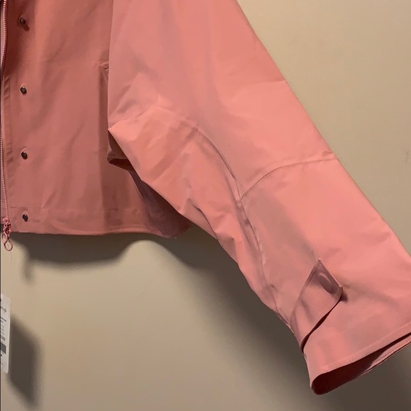 Fabletics Cropped Hooded Jacket - Picture 2 of 3